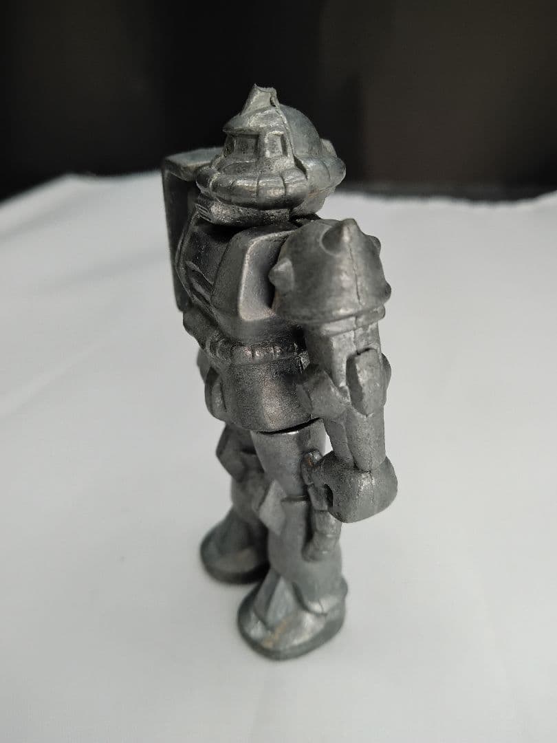 ガンダムメタルフィギュア　クローバー製品　ダイキャスト　[希少量産型ザク]