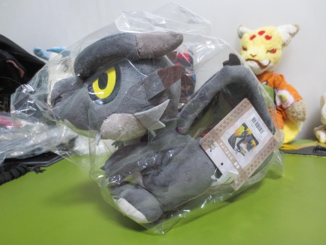 モンスターハンター　モンスターぬいぐるみ　ミラボレアス（黒龍）