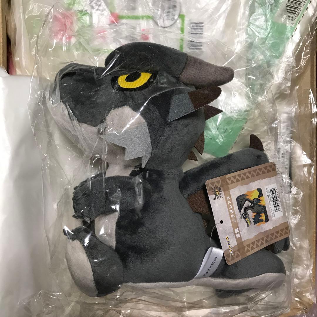 モンスターハンター　モンスターぬいぐるみ　ミラボレアス（黒龍）