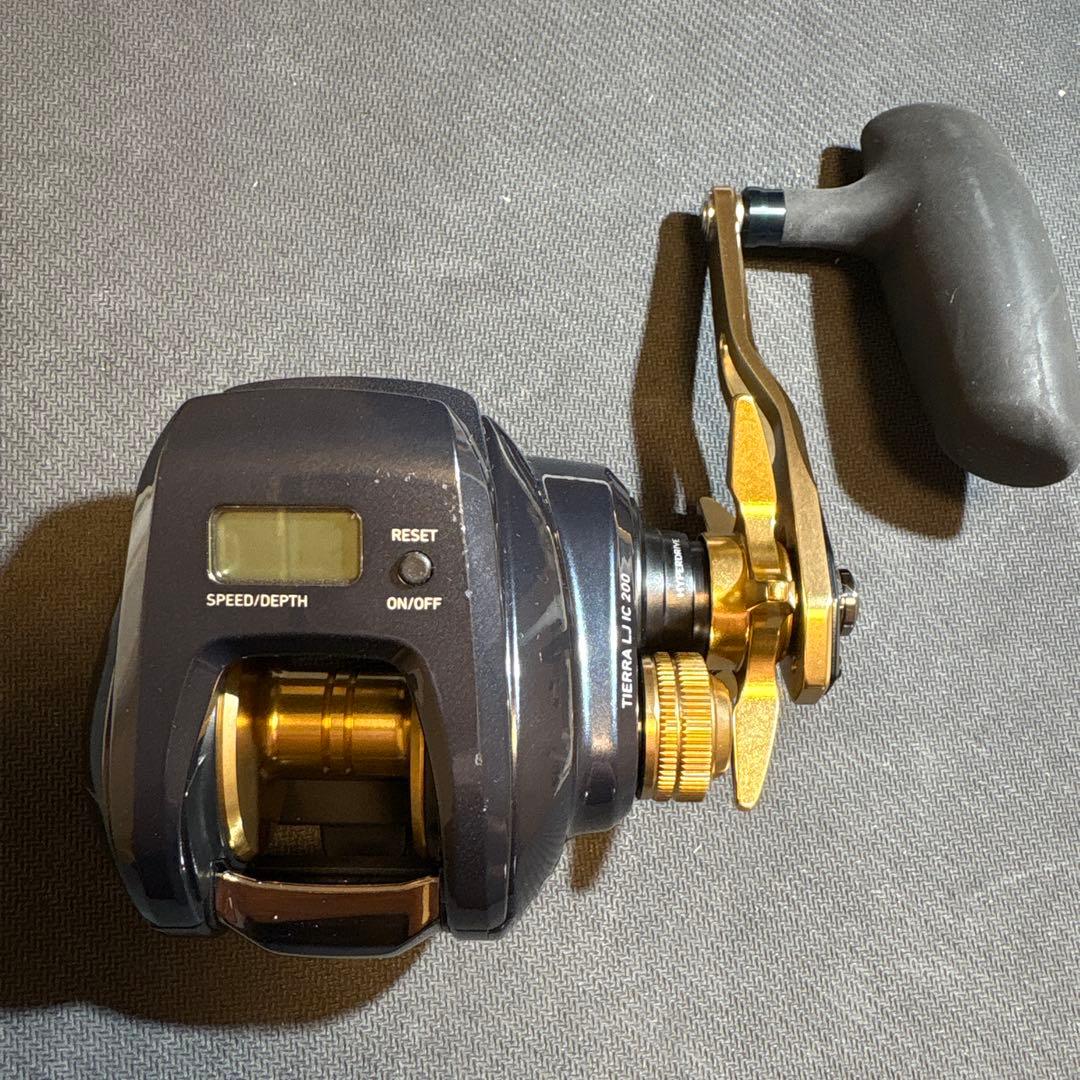 23ティエラLJ IC 200H