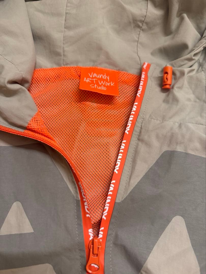 vaundy 完売品　パーカー