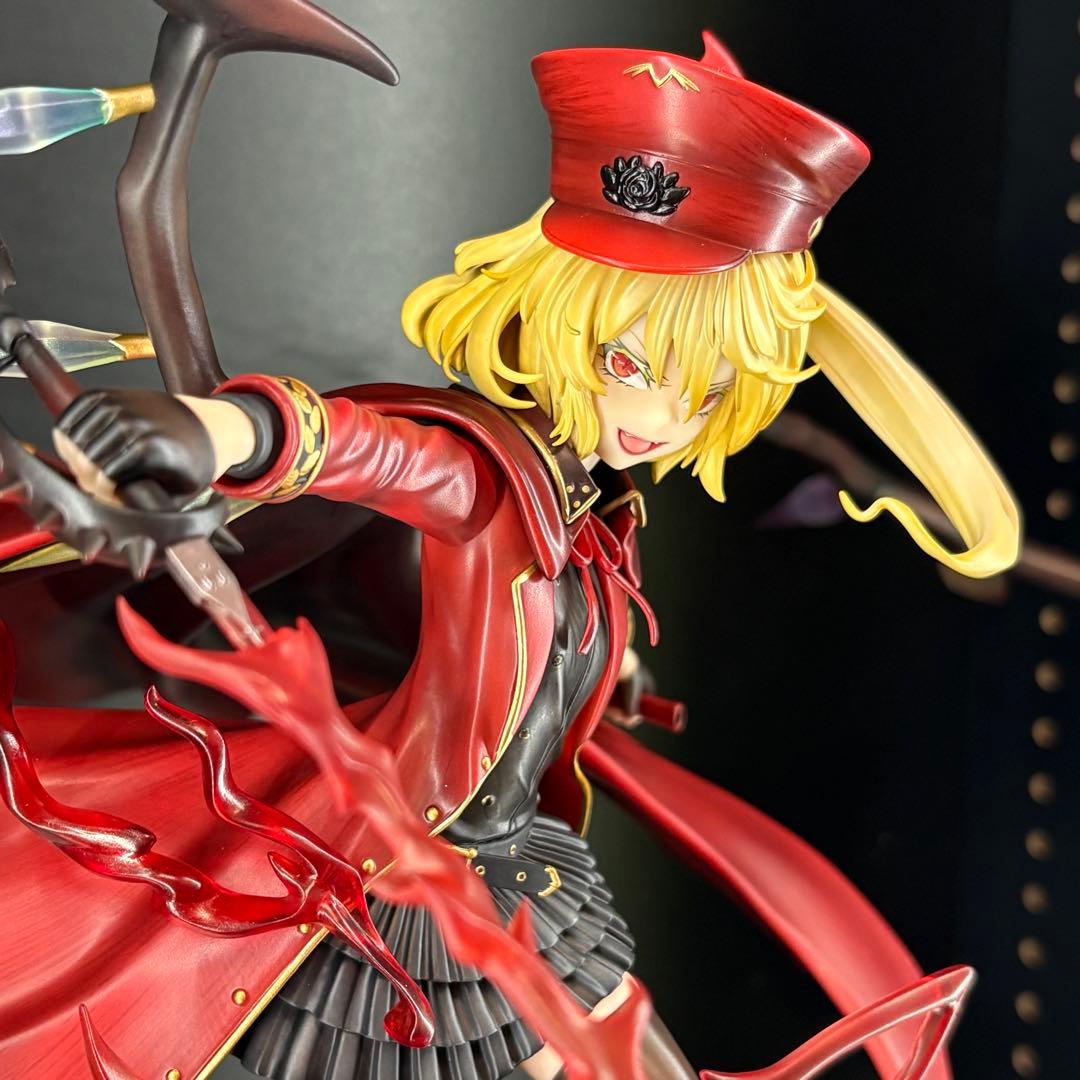 東方プロジェクト フランドール・スカーレット軍服Ver. 1/6 フィギュア