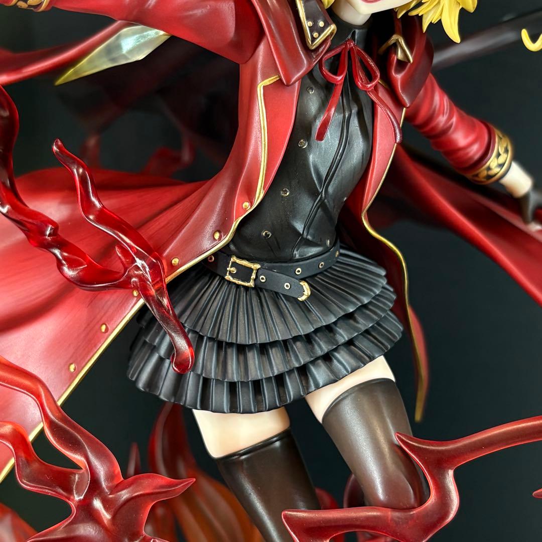 東方プロジェクト フランドール・スカーレット軍服Ver. 1/6 フィギュア