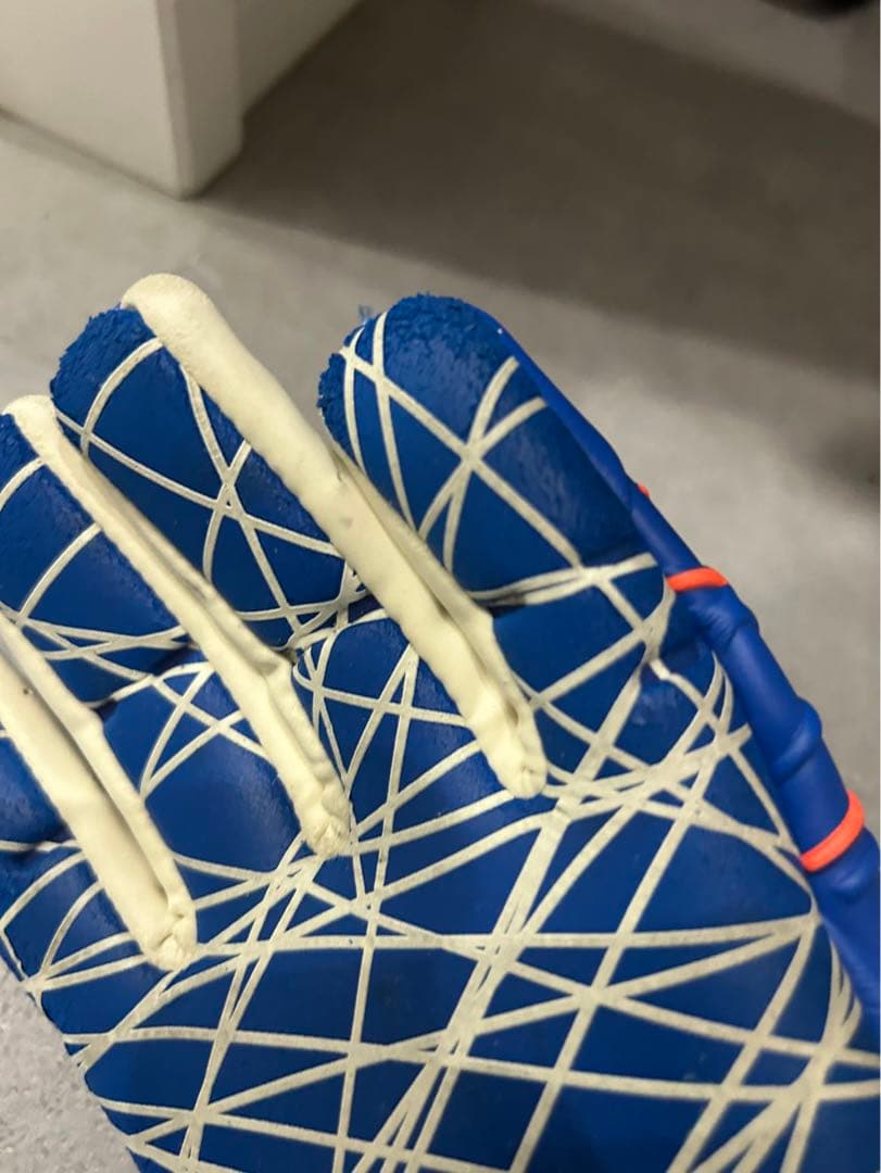 ウールシュポルト　キーパーグローブ8号