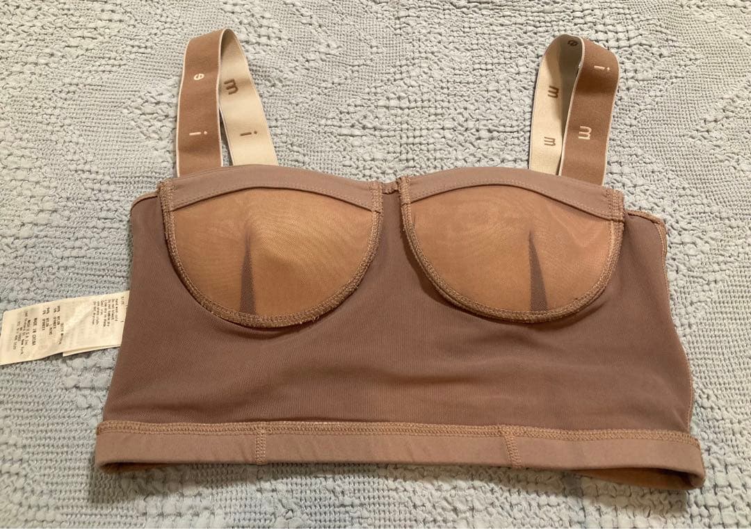 新品　emmi yog aエミヨガ　ヨガウェア　吸水速乾　ピンクベージュ　M