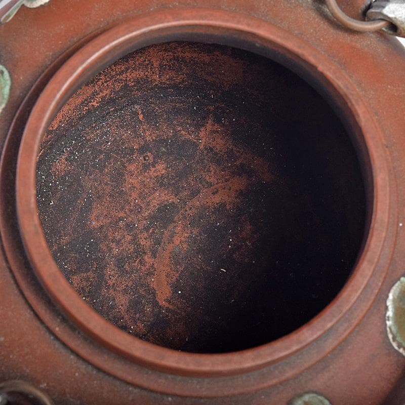 中国　鮑県泰製　宣興紫砂　朱泥　古錫装飾　花文　急須　茶壷　D　R8782