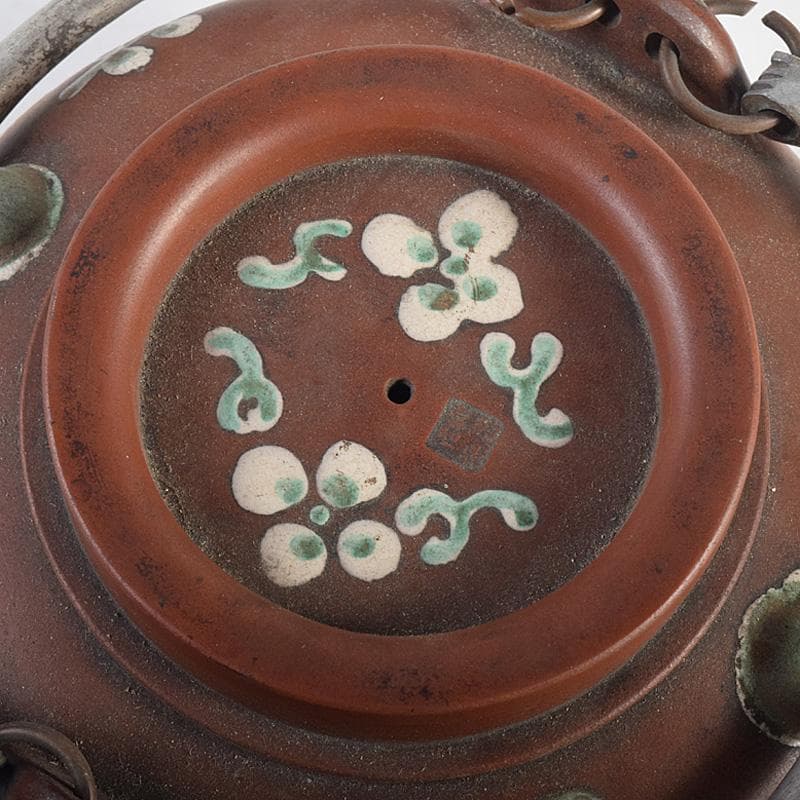 中国　鮑県泰製　宣興紫砂　朱泥　古錫装飾　花文　急須　茶壷　D　R8782