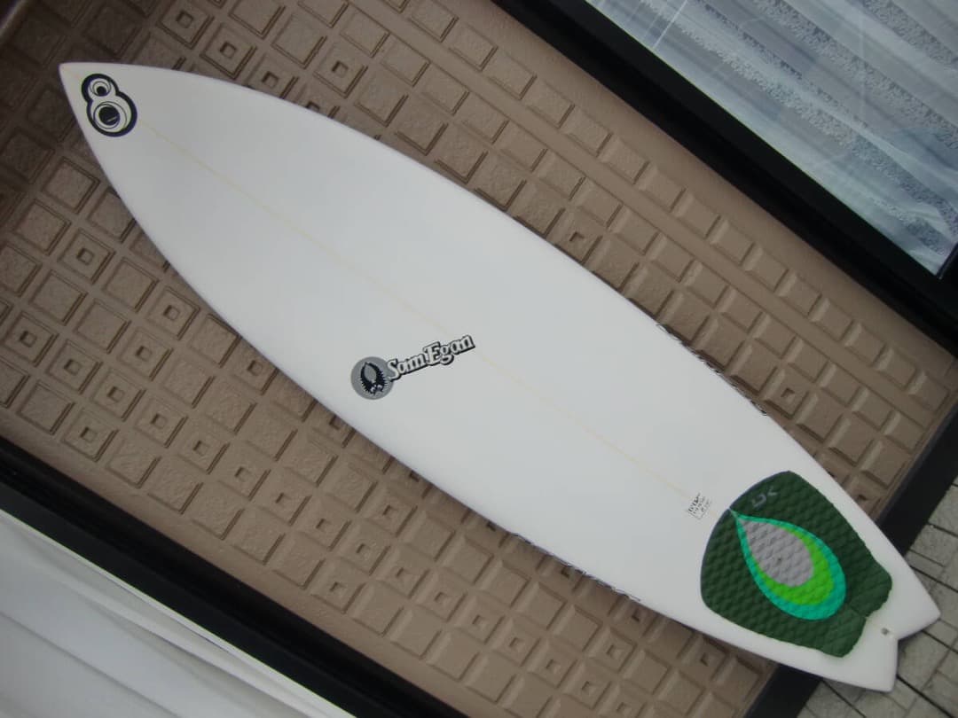 フィッシュ　エポキシ　resin8 fish ボード　サーフィン