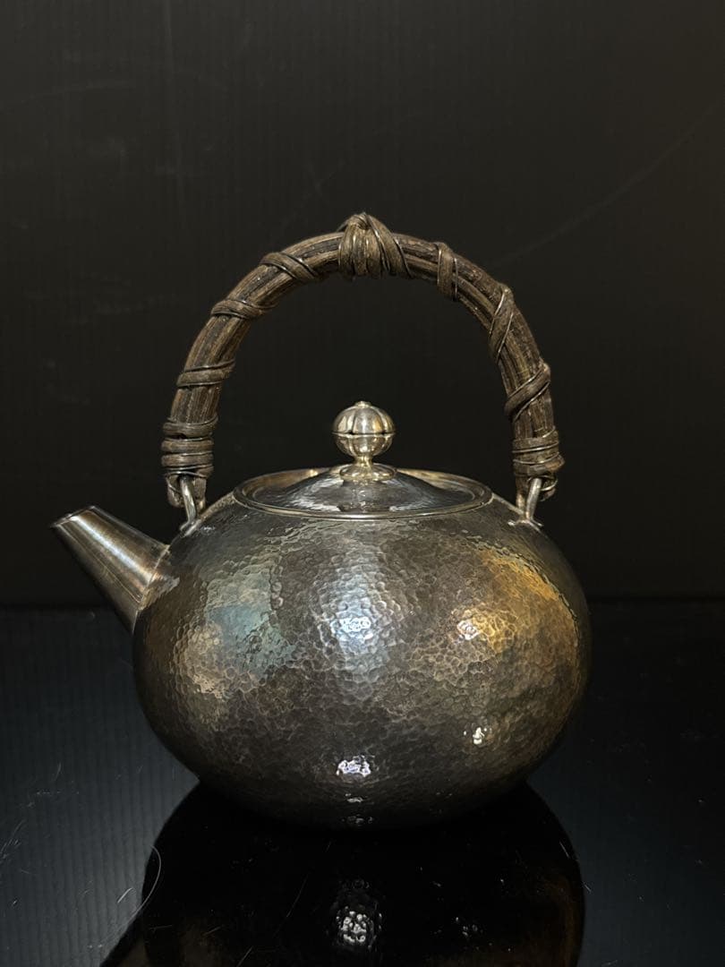 小振 純銀 羽田造 槌目 砲口 銀瓶 桐箱付 茶道具