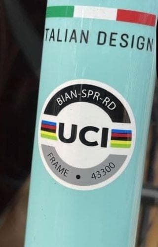 J・店 【中古品】 Bianchi ビアンキロードバイク25インチスタンド付