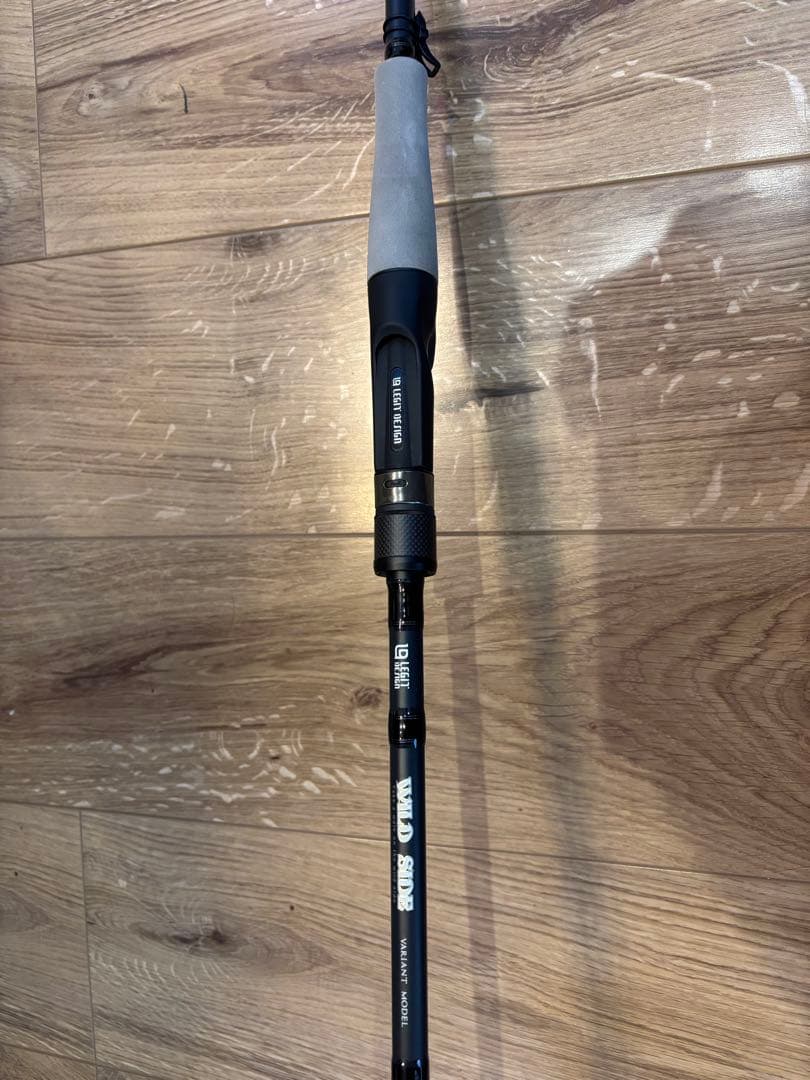 C.W.F　レジットデザイン　ヴァリアントモデル　WSC-ST70H/TZ