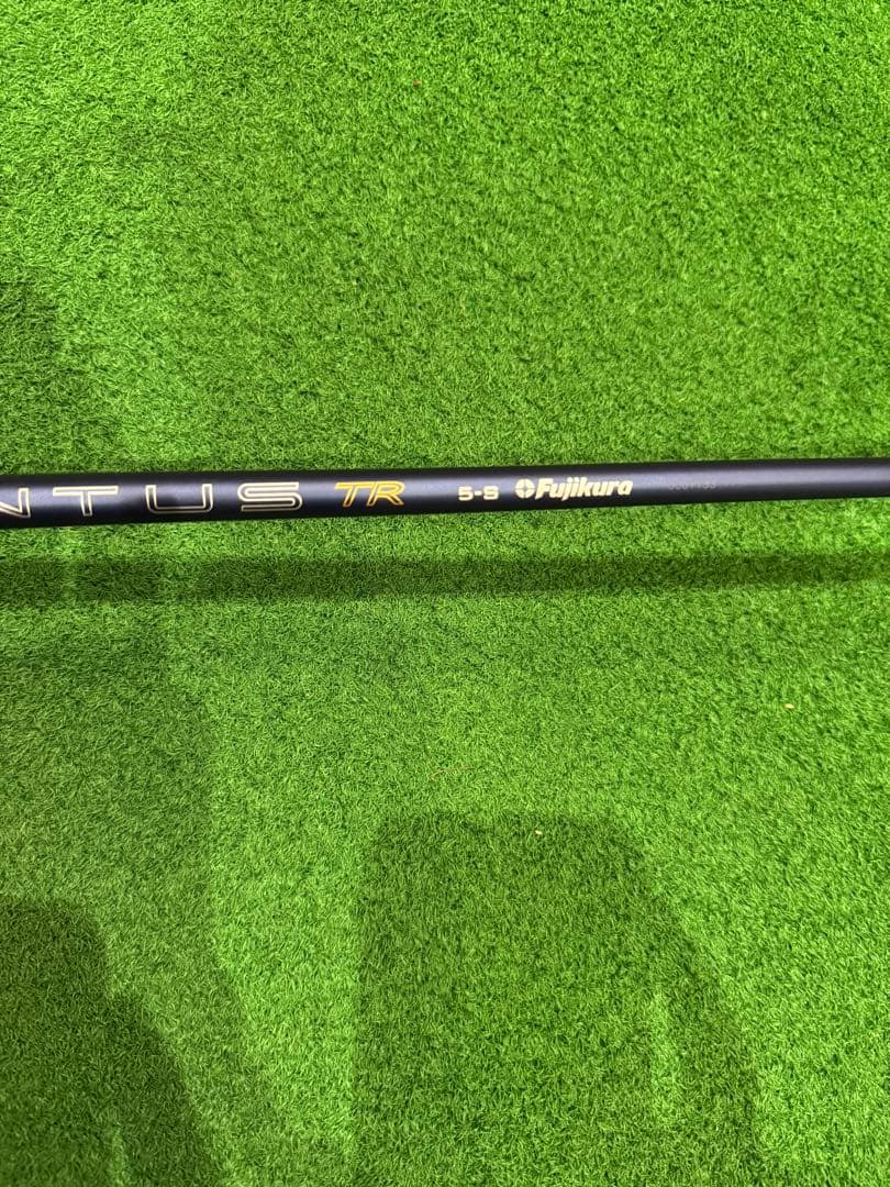 テーラーメイド　QI4D ドライバー