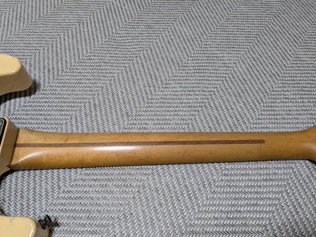 フェンダージャパン ストラトキャスター 富士弦製 ジャパンビンテージ MOD