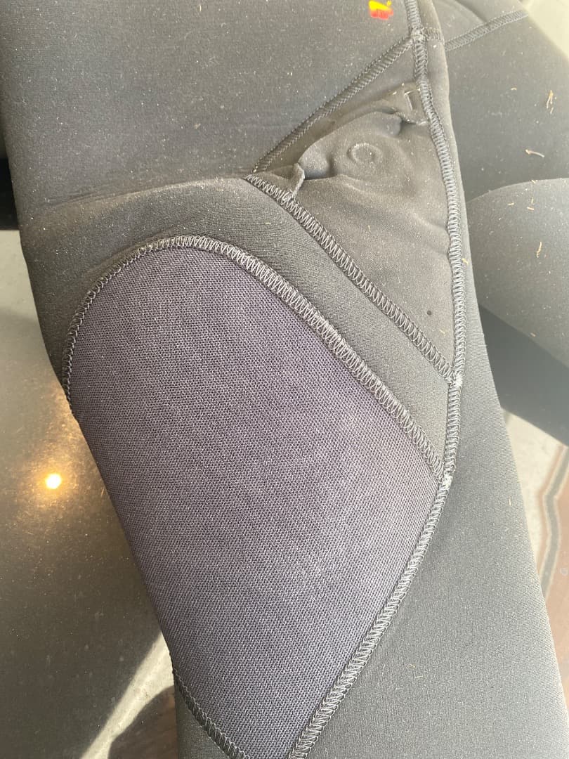 日本サイズXL（着用感は日本のL相当）／5/3mm