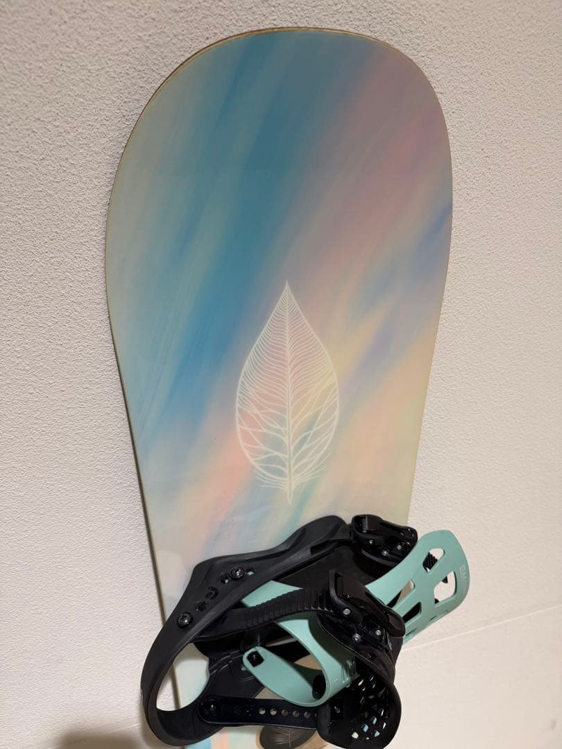 【未使用品】SALOMON サロモンスノーボード ロータスLOTUS146セット