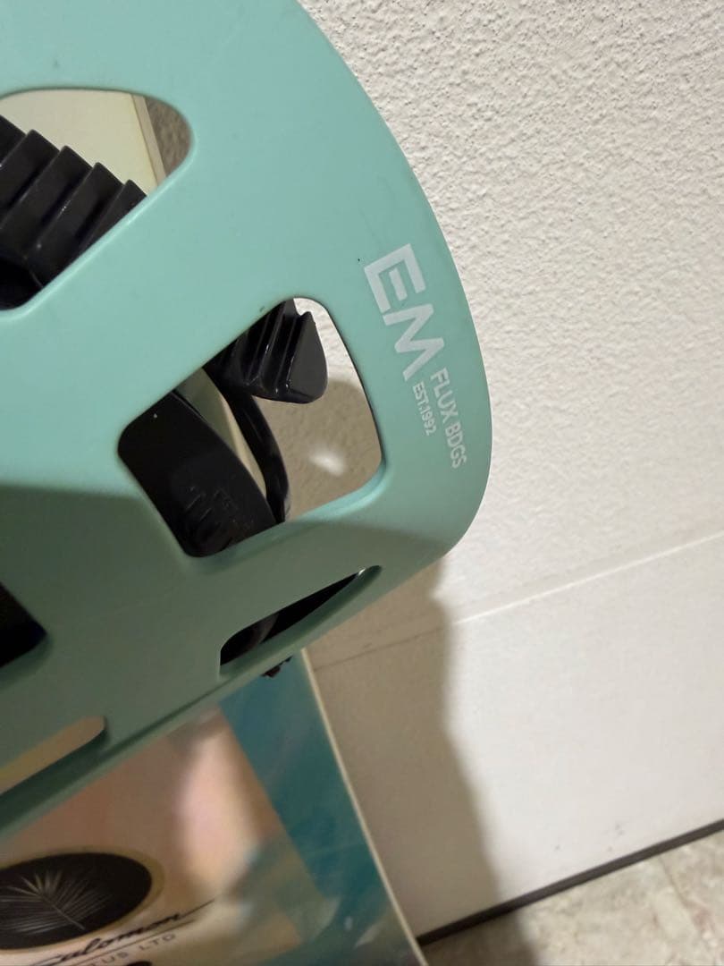 【未使用品】SALOMON サロモンスノーボード ロータスLOTUS146セット