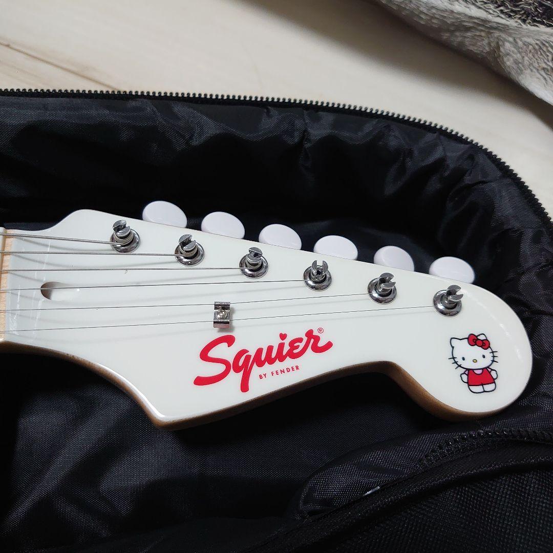 ギター Fender x Hello Kitty White Stratocaster