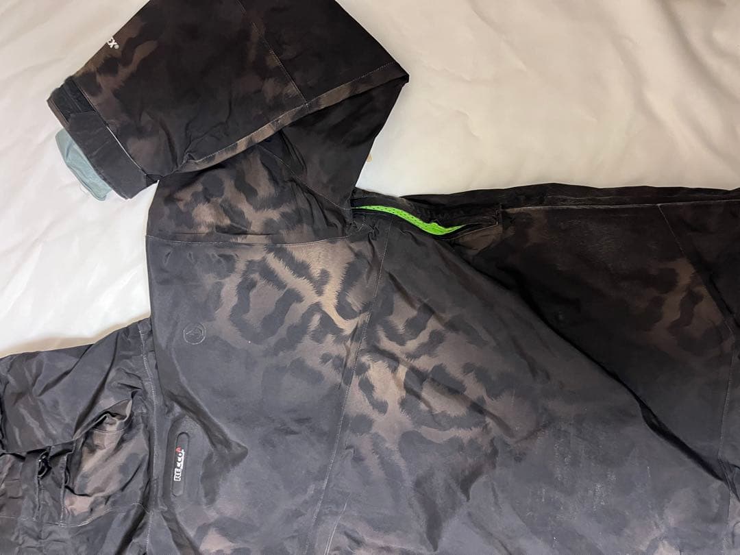 Volcom gore Tex ウェア Mサイズ