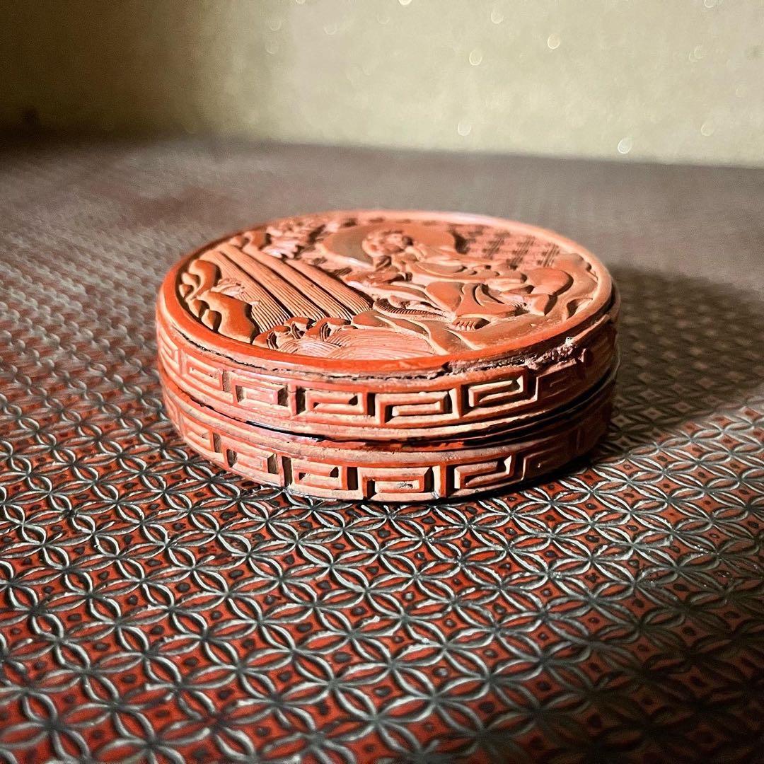 骨董品　堆朱香合