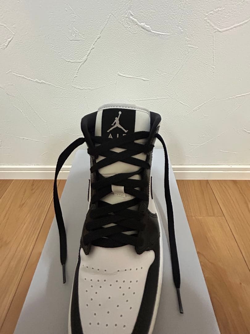 Air Jordan パンダ　ミッドカット　26.5cm