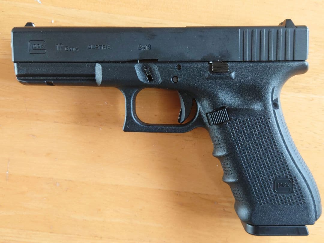 東京マルイ GLOCK 17 Gen4 ガスガン