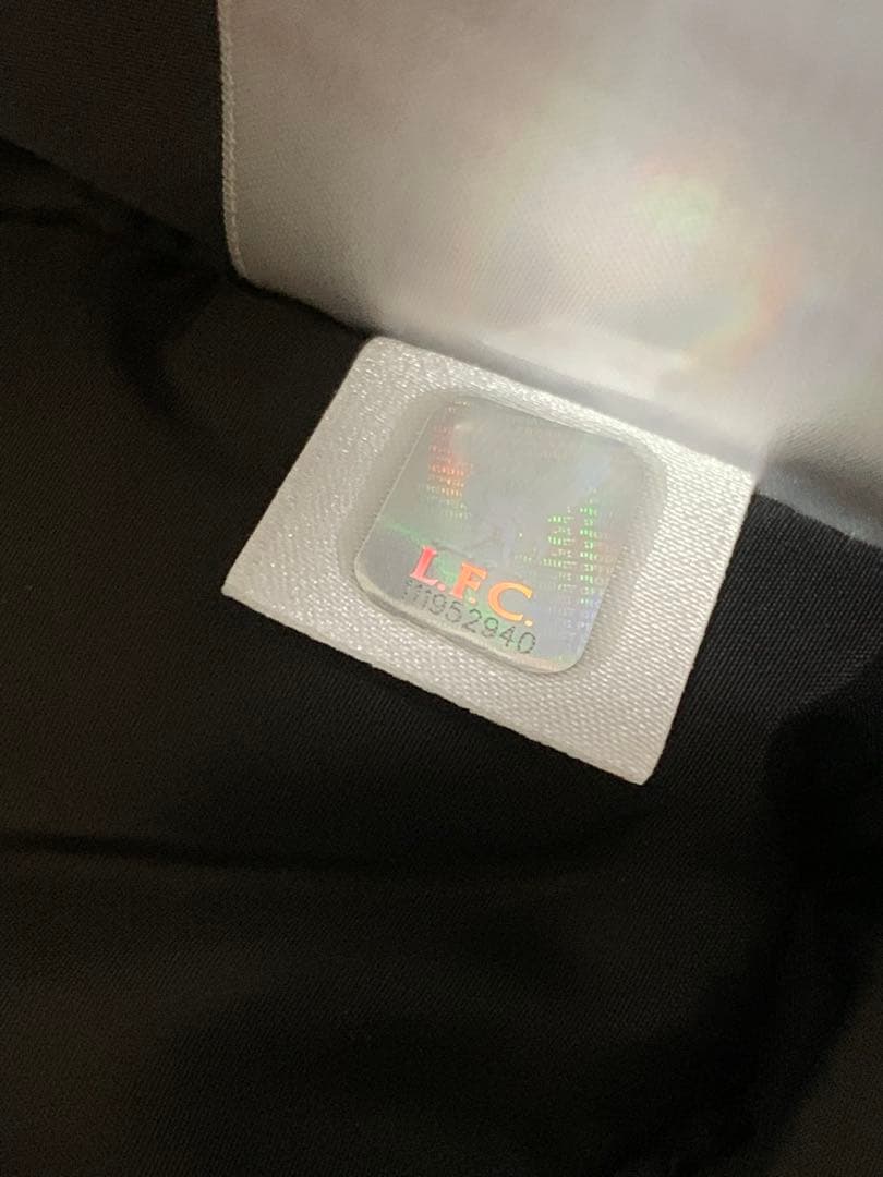 限定 リバプール FC 公式 ブラック 厚手 ジャケット サイズ L