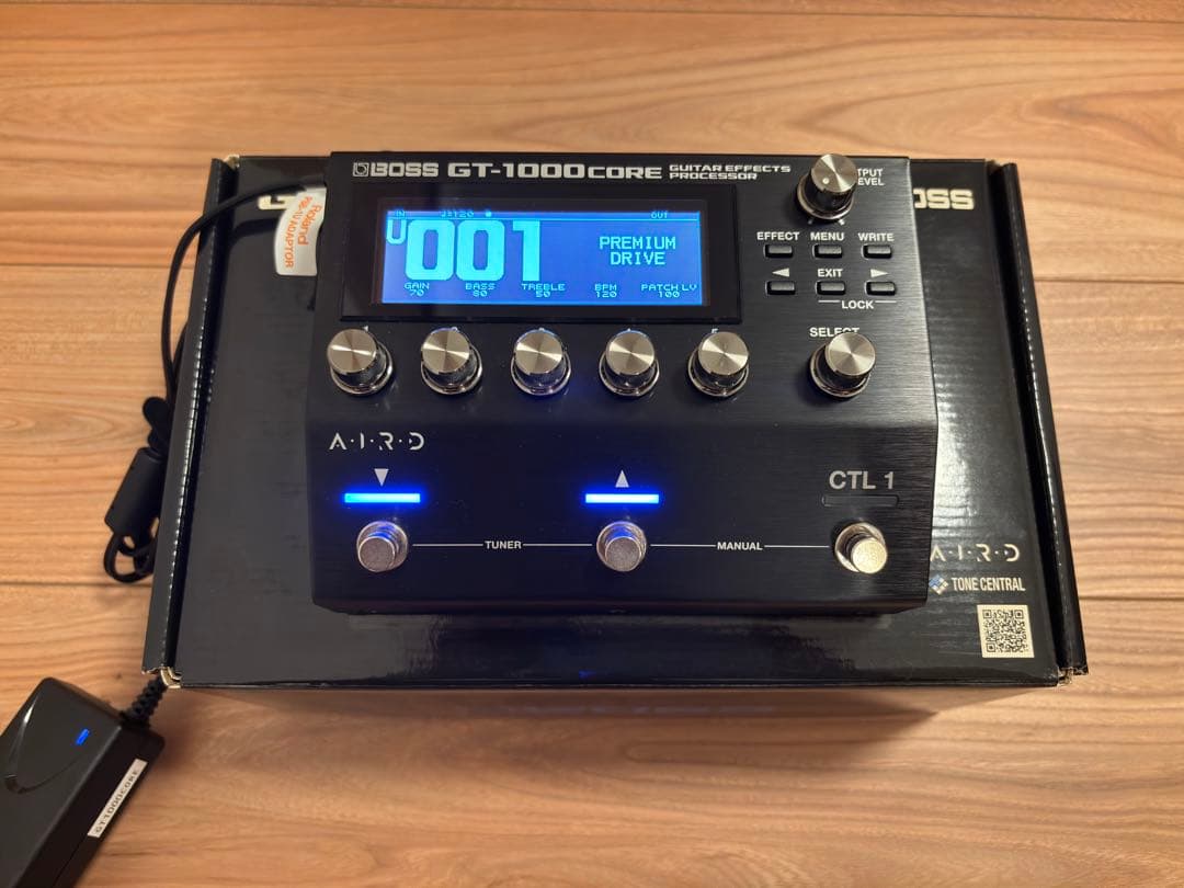 BOSS GT-1000CORE マルチエフェクター 元箱・付属品完備 美品