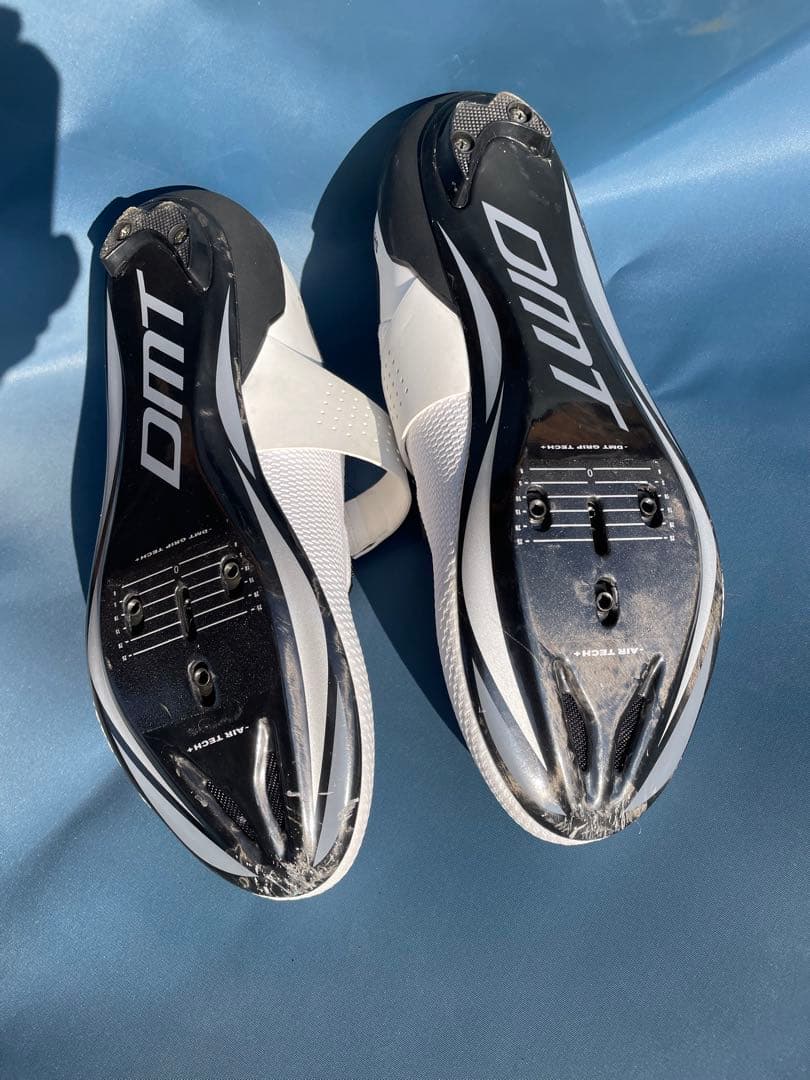 DMT シューズ ホワイト カーボンソール