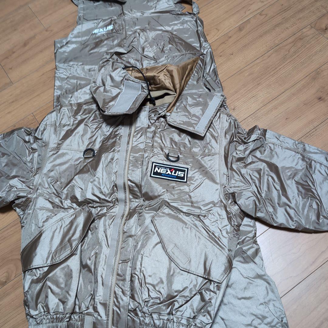 NEXUS フィッシングスーツ(上下セット) シルバー Thinsulete3M