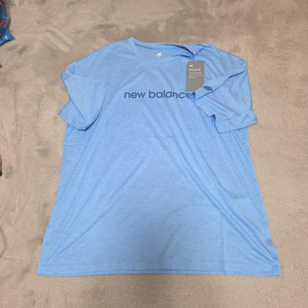 ニューバランス福袋　アウターと半袖Tシャツ