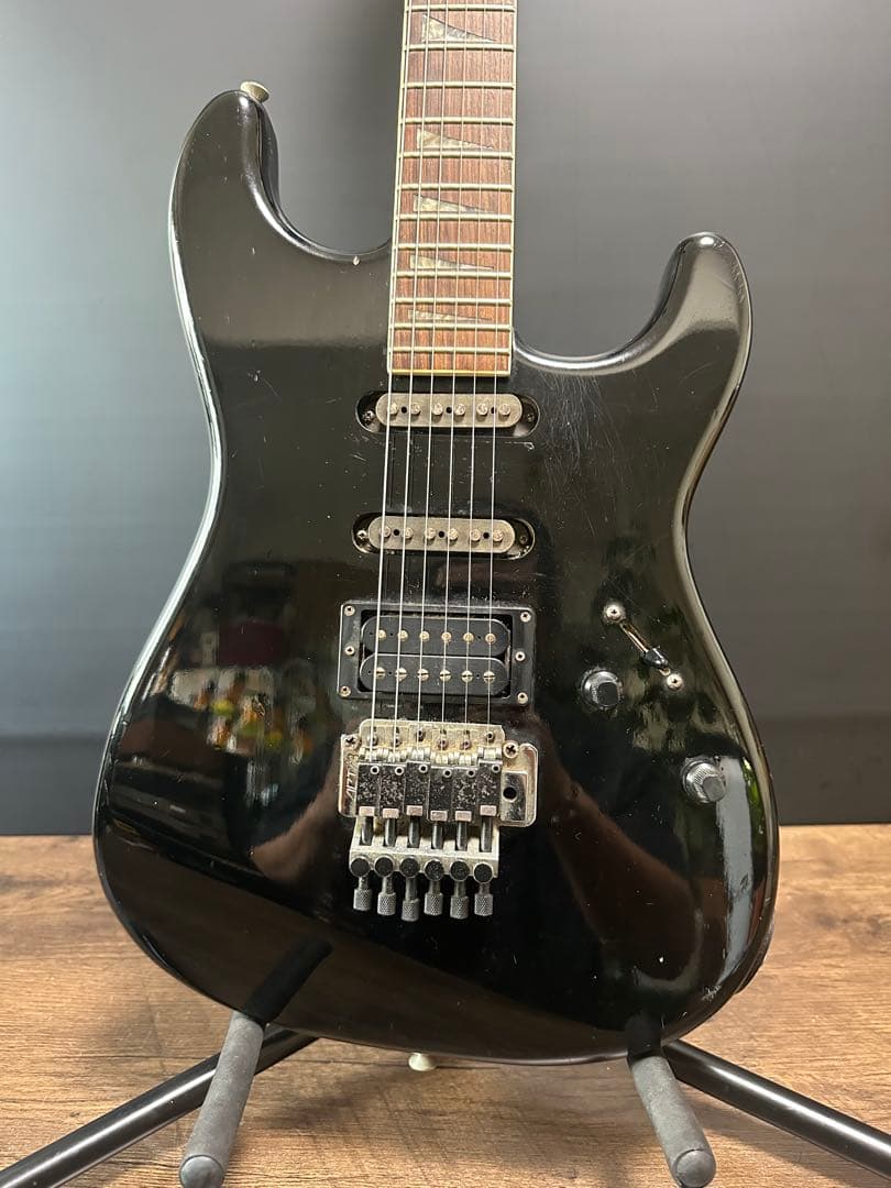 ARIA PRO II DIAMOND SERIES ストラト