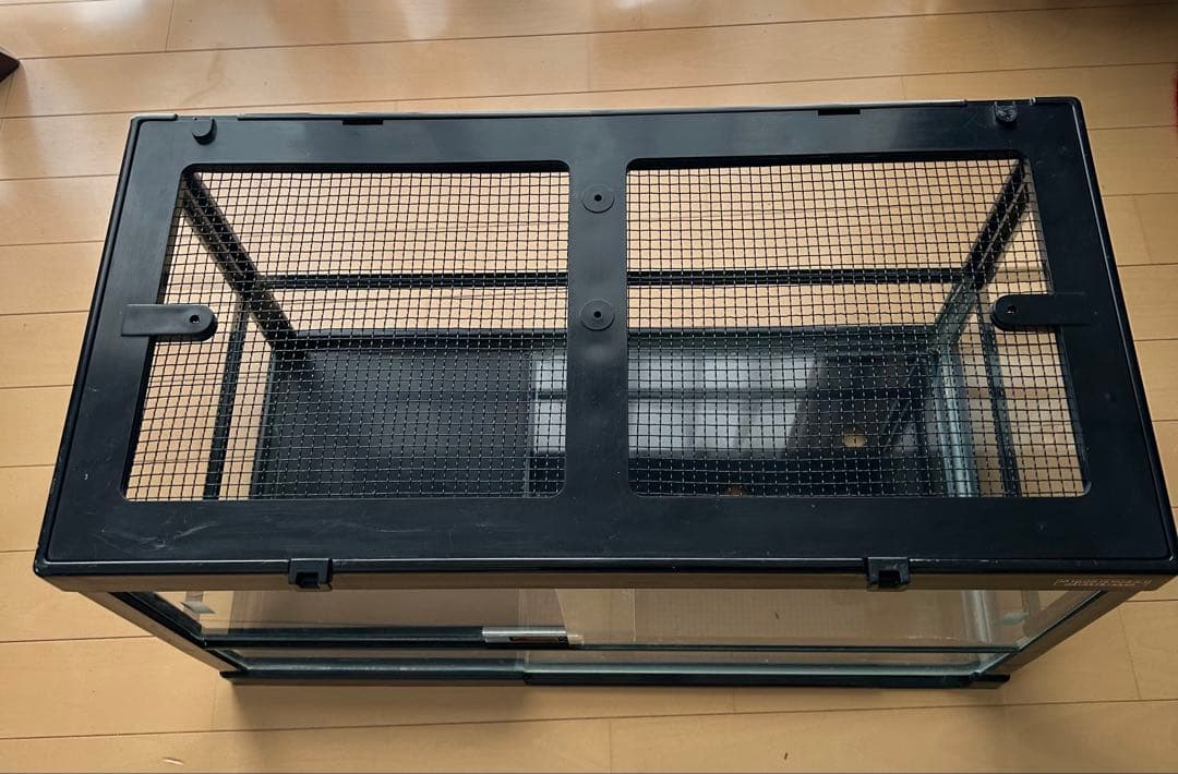 爬虫類・ハムスターケージ みどり商会ケースバイケース（ヒーター付）①