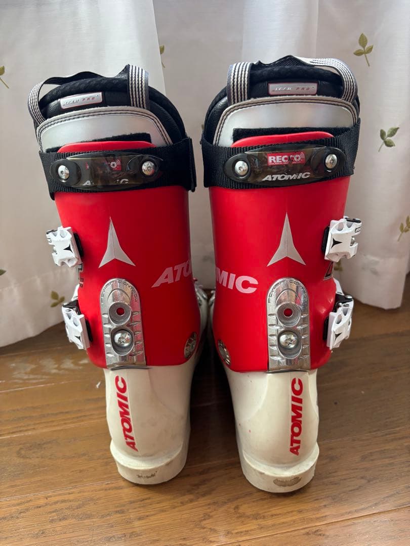 アトミック　スキー靴