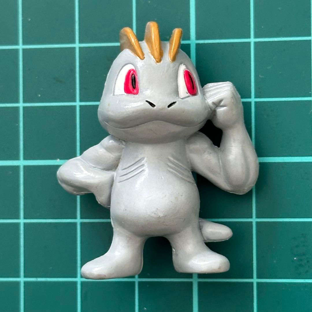 ポケットモンスター　モンコレ　カイリキー　ゴーリキー　ワンリキー　ポケモン