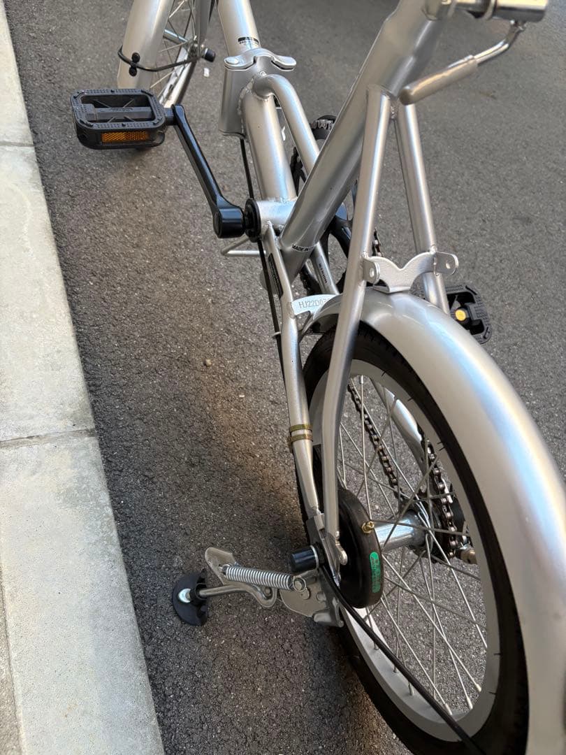 <ほぼ新品>ミニベロ　シルバー