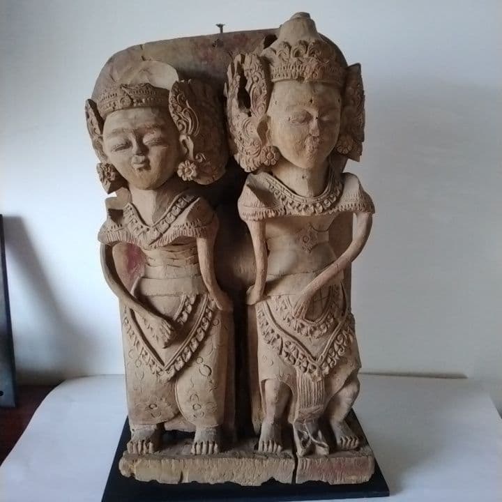 木製彫刻 二体の人物像　インドネシア　台座付き　アンティーク