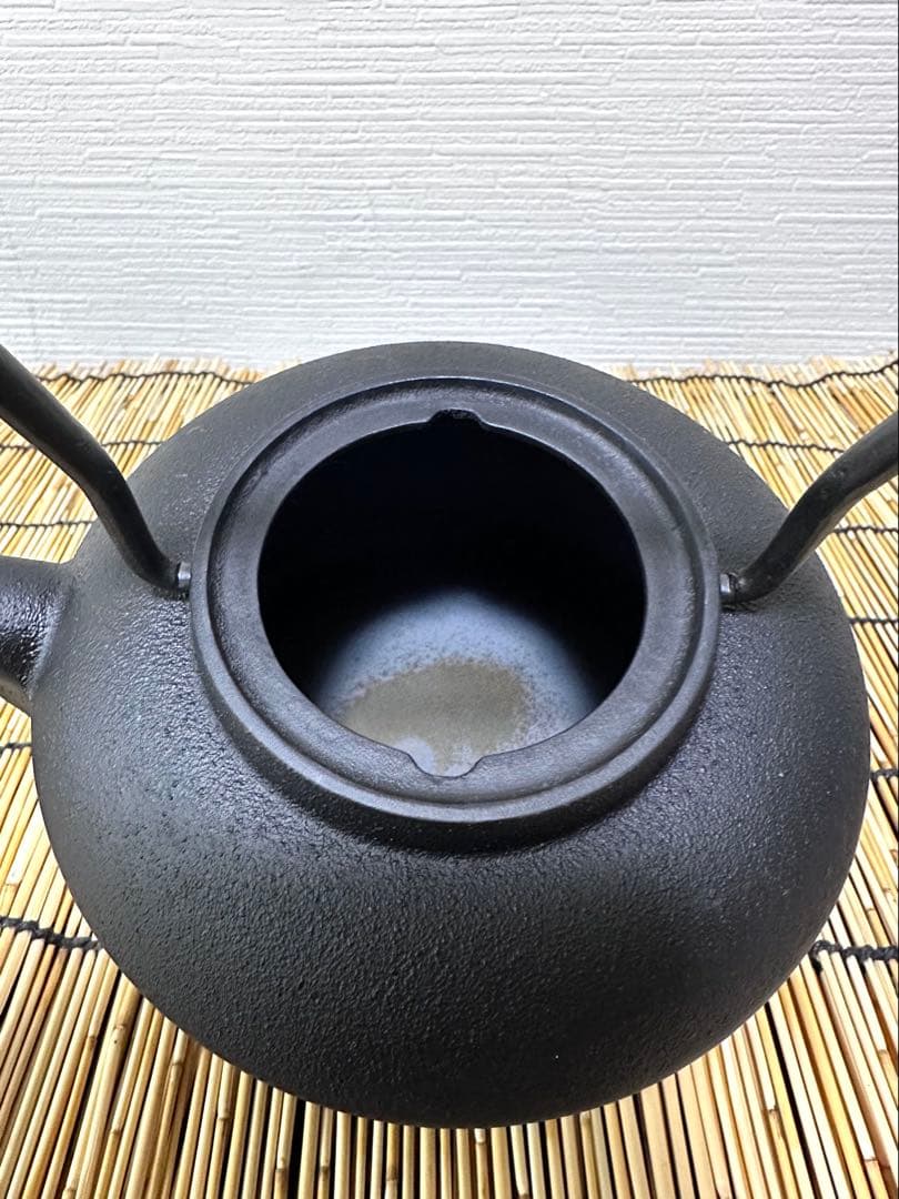 美品、供箱、取説付　三条特殊鋳工所造UNILLOY 鉄瓶１リットル　南部鉄瓶