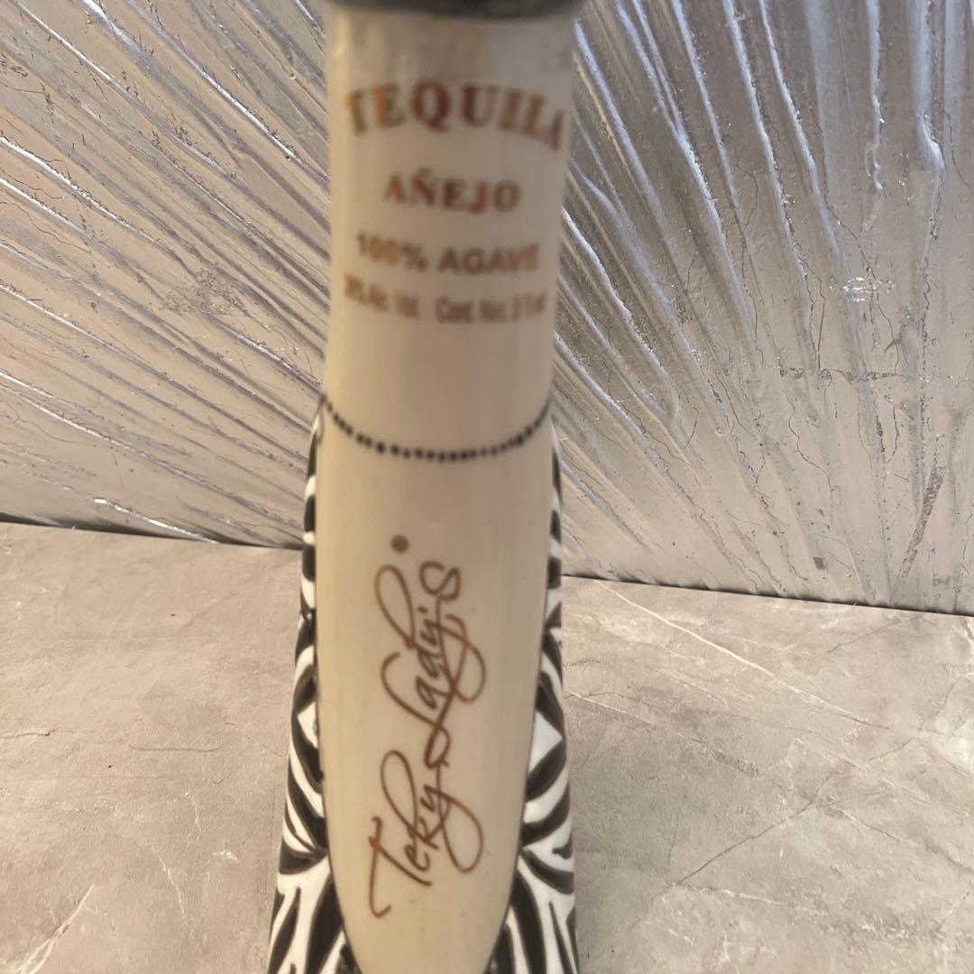 ゼブラ柄ハイヒールandバッグ型 テキーラ2本セット 完売商品 レア