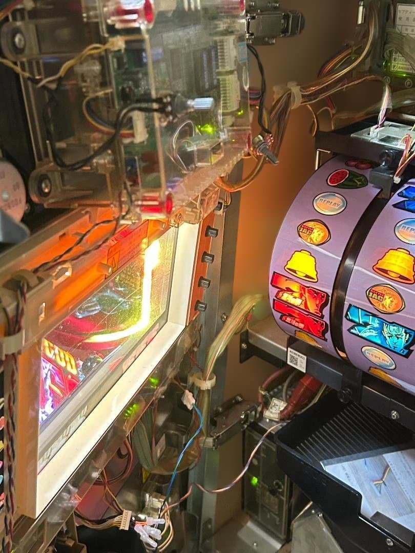 送料無料！不要機搭載！　北斗の拳SE 聖帝パネル　サウザー　希少