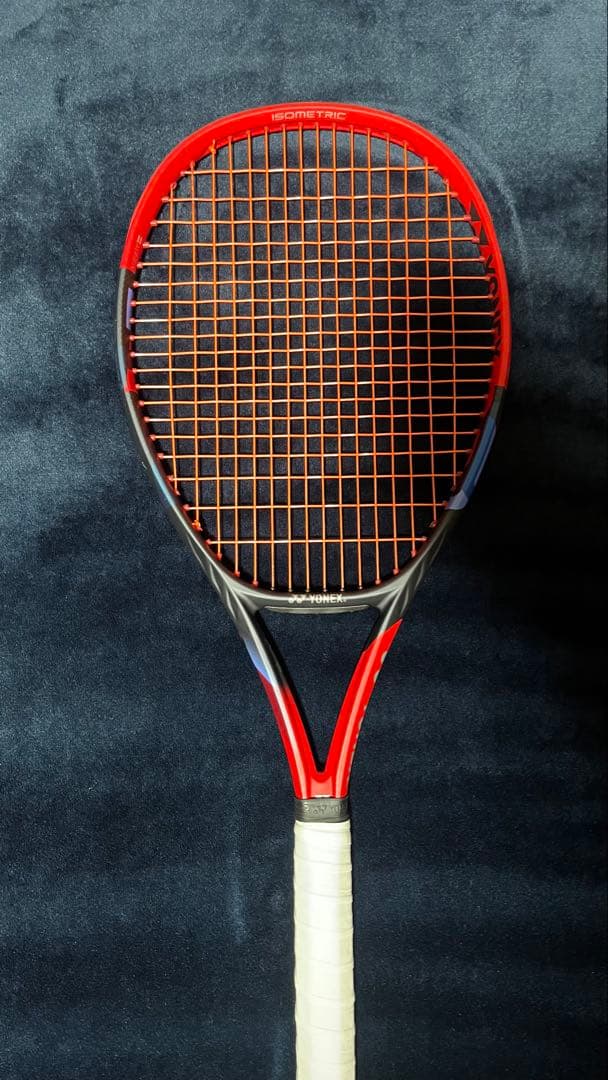 t*1様 YONEX VCORE 100L テニスラケット　G2
