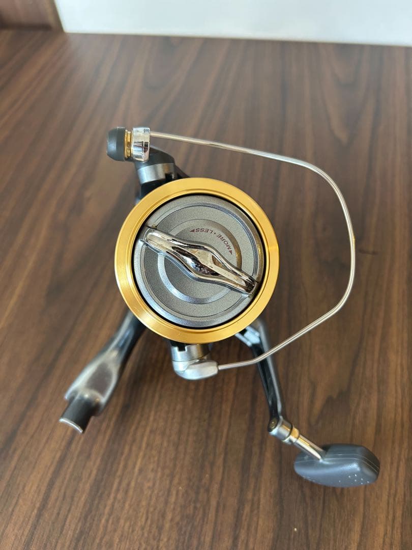 スピニングリール 1120 ゴールドスプール