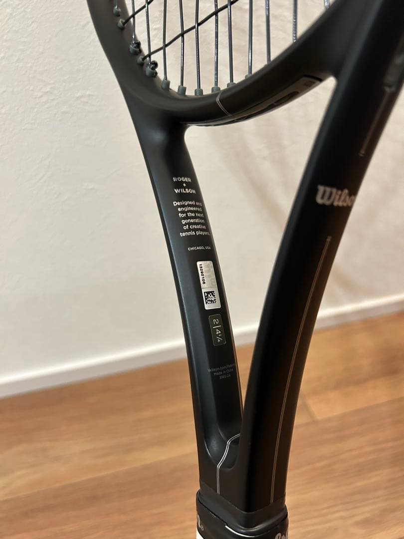 美品 Wilson RF01 FUTURE テニスラケット G2 フェデラー