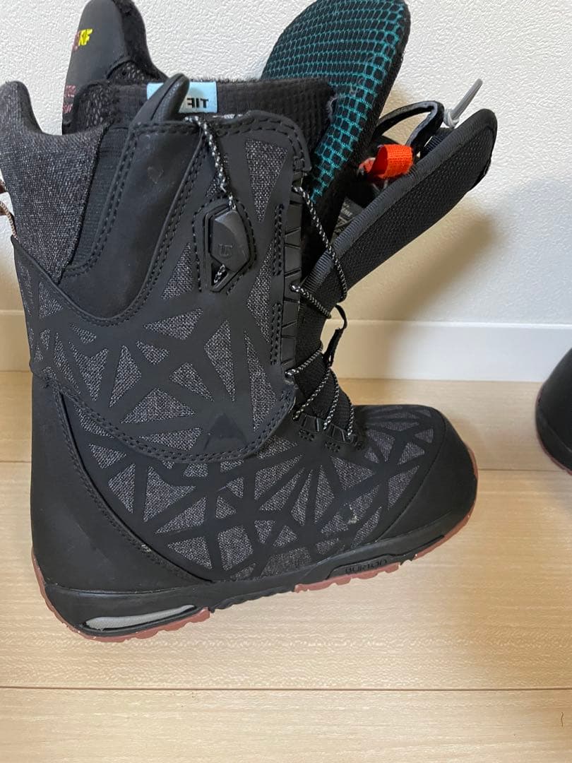 Burton スノーボードブーツ supreme