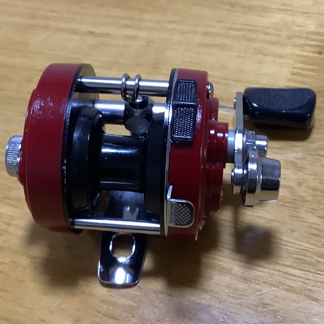 【美品】ビンテージ　Daiwa ダイワ　ミリオネア　ST-1000