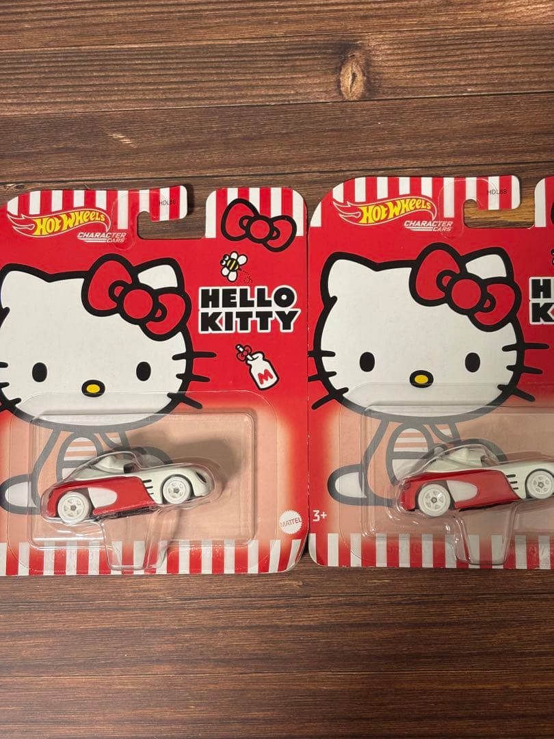 【新品】Hot Wheels サンリオ キャラクターカー 8個まとめセット限定品