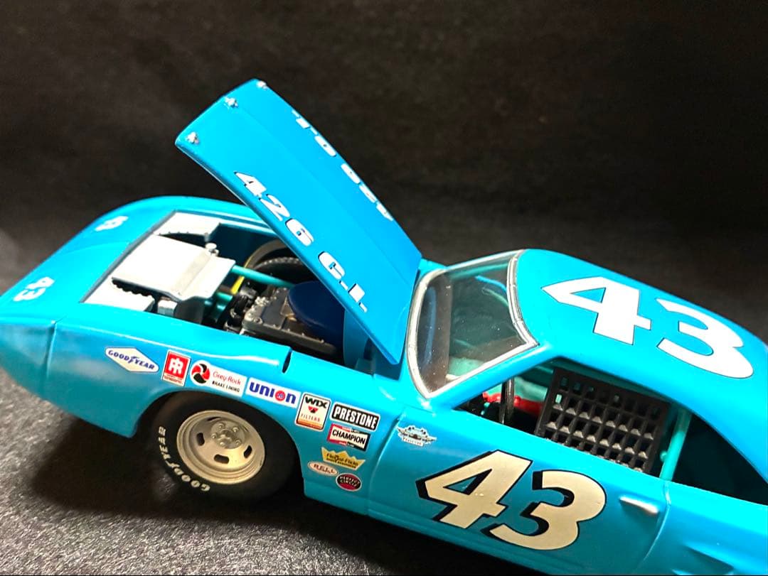 NASCAR 1970 プリムス　スーパーバード　ロードランナー　ペティ
