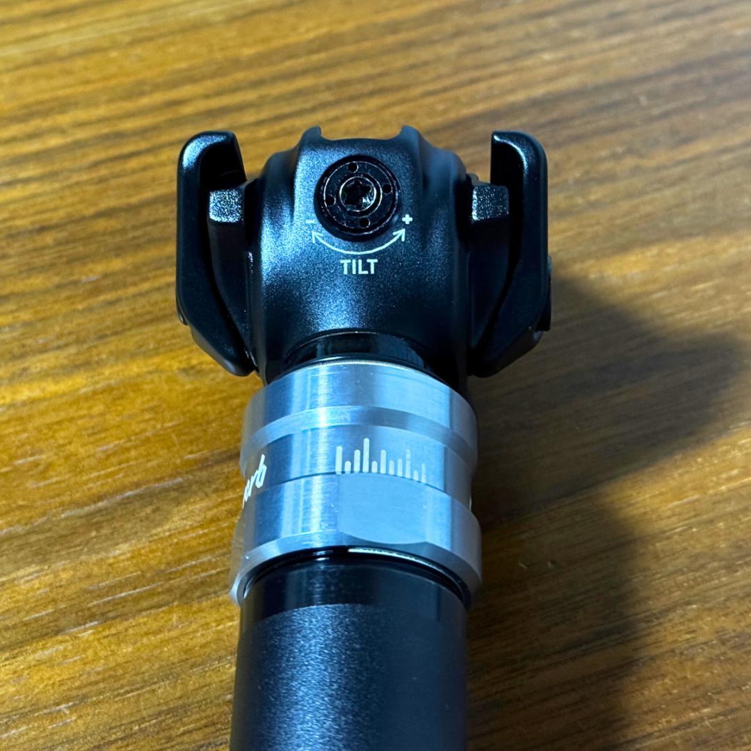 RockShox Reverb AXS ドロッパーシートポスト 125 mm