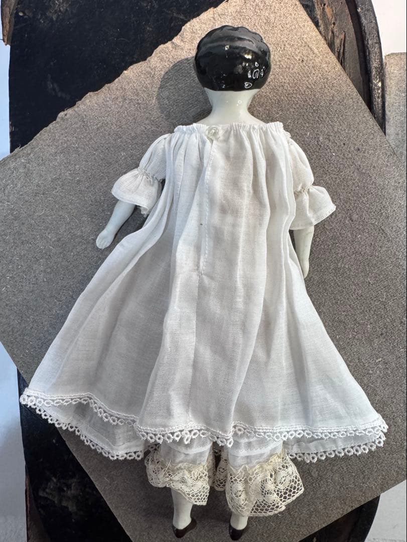 19世紀　チャイナヘッドドール　アンティーク　ドイツ製 陶器人形 白ドレス