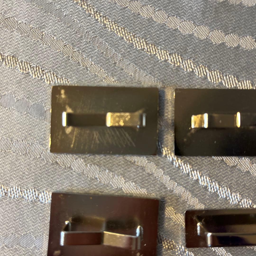 バーバリーブラックレーベル　ロゴ　プレート