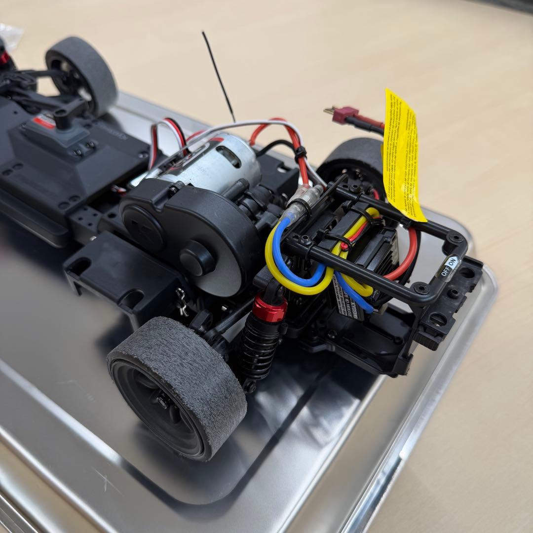 京商 フェーザーD2 トヨタ スプリンター トレノ ボディなし